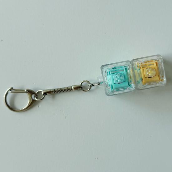 Keyboard Fidget Toy 2-in-1 Keyboard Decompression Button Finger Clicker Toy 2-Keys Fidget Keychain Work Travel Stress Relief Desk Toy