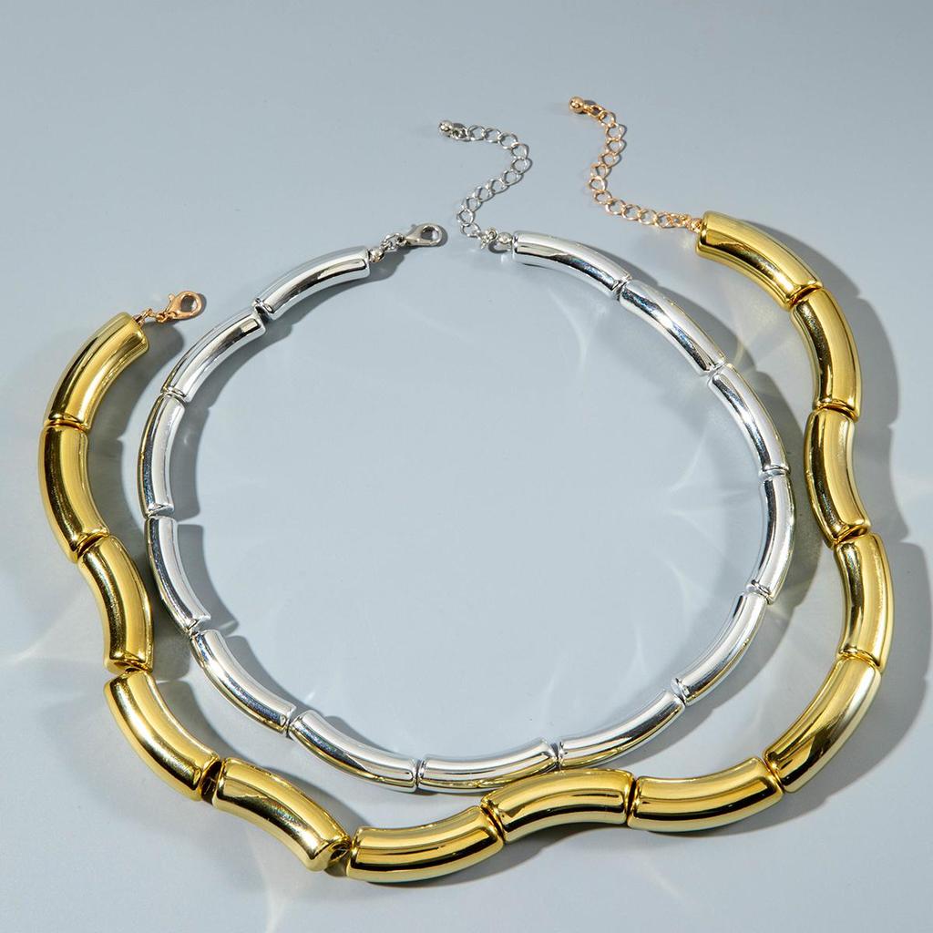 Fashionable Minimalist Metal Texture Geometric Elements Round Tube Short Necklace for Women's Jewelry Hip-Hop Punk Style Choker Necklace