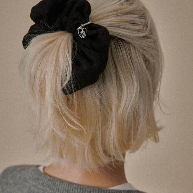 OVT-U Terry Logo Pendant Scrunchie