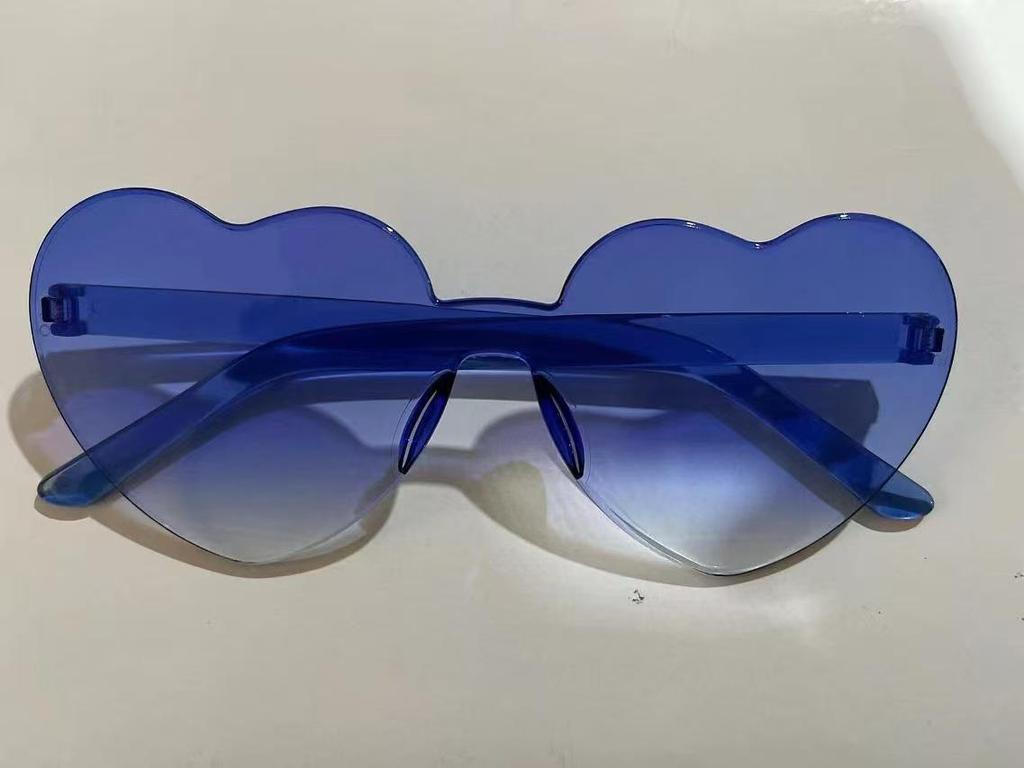 Unisex Peach Heart Sunglasses & Women's Heart Jumpsuit