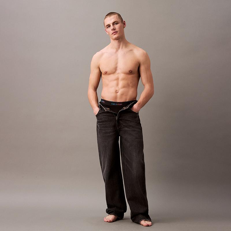 Calvin Klein Slip Boxer Leggeri Anti-Sfregamento con Vita Jacquard Colorata Intimo Uomo Space-Black NB4235
