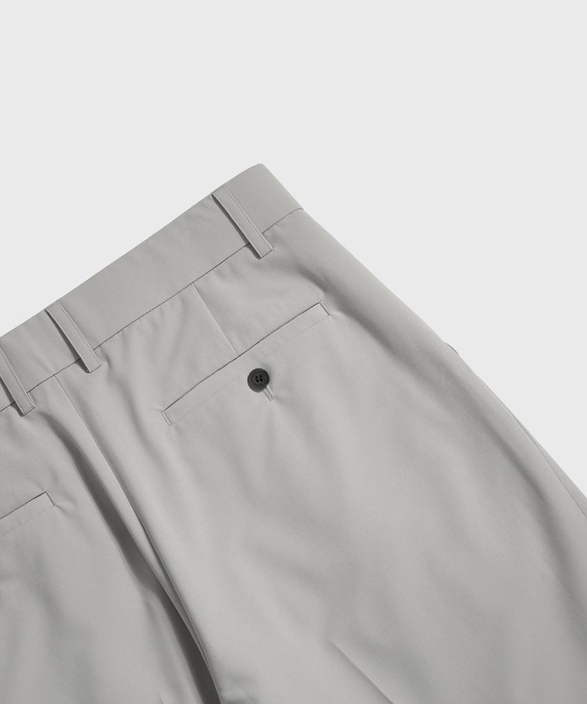 LEMAIN SECOND Single-Pleat Semi-Wide Hidden Elastic Waist Slacks [Light Gray]
