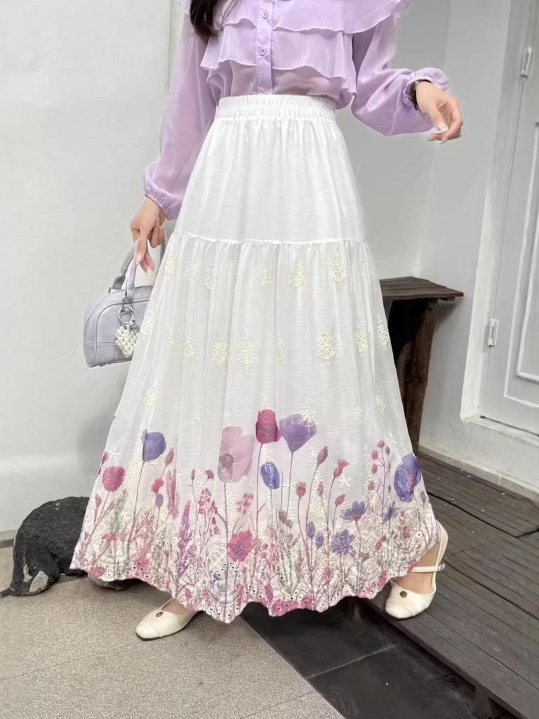 Women's Winter Embroidered High-Waist A-line Skirt with Hollow Print