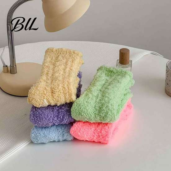 Comfortable Bed Socks for Sleeping Thickened Plush Women, Thermal Sleep Socks, Coral Fleece Warm Cozy Indoor Floor Soft House Winter Autumn