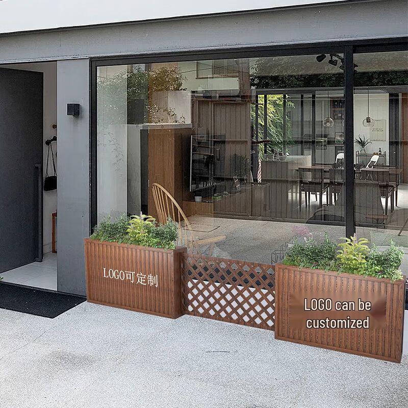 Iron Art Outdoor Planter & Partition