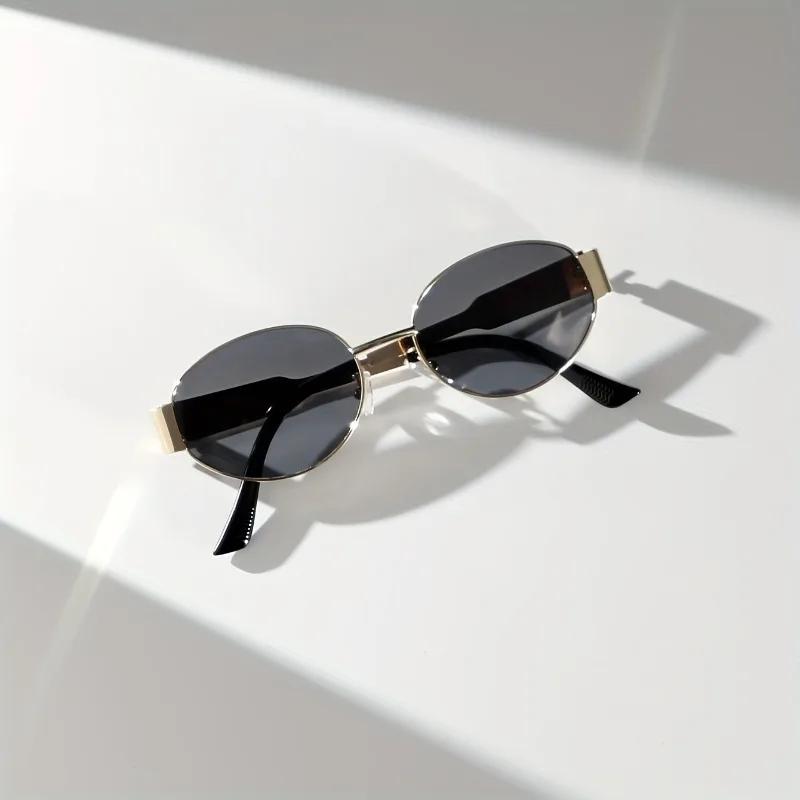 1pc Oval Metal Frame Decorative Eyeglasses PC Lens Wide Brim Suitable for Hiking Travel and Po Shooting