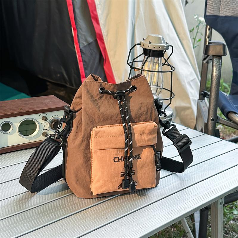 Shoulder Bag Unisex Drawstring Beveled Mobile Phone Bag Outdoor Messenger Bag