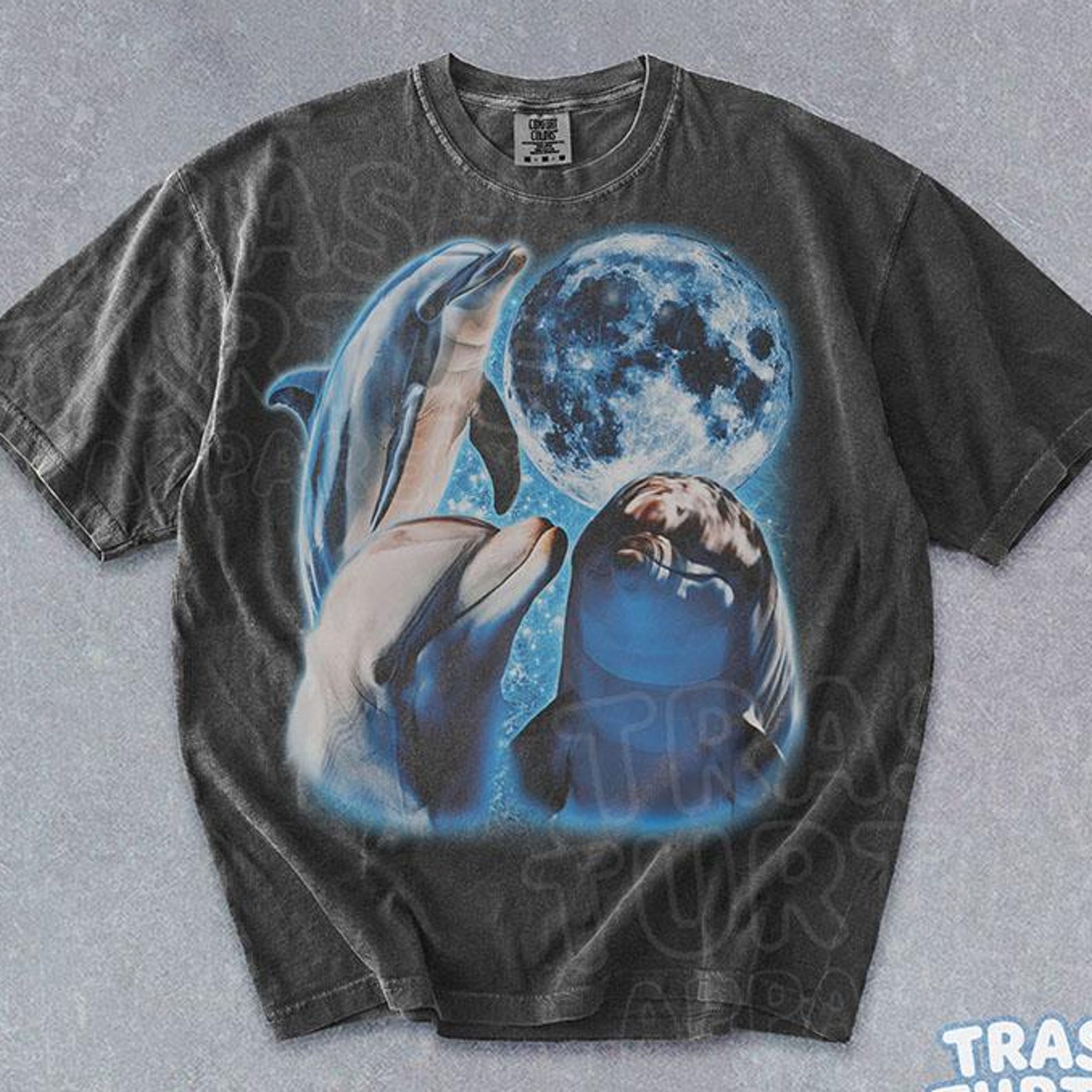 Three Dolphins Moon Shirt Vintage Graphic Moon TShirt Ocean Animal Lover T-shirt Gift 90s Tee S