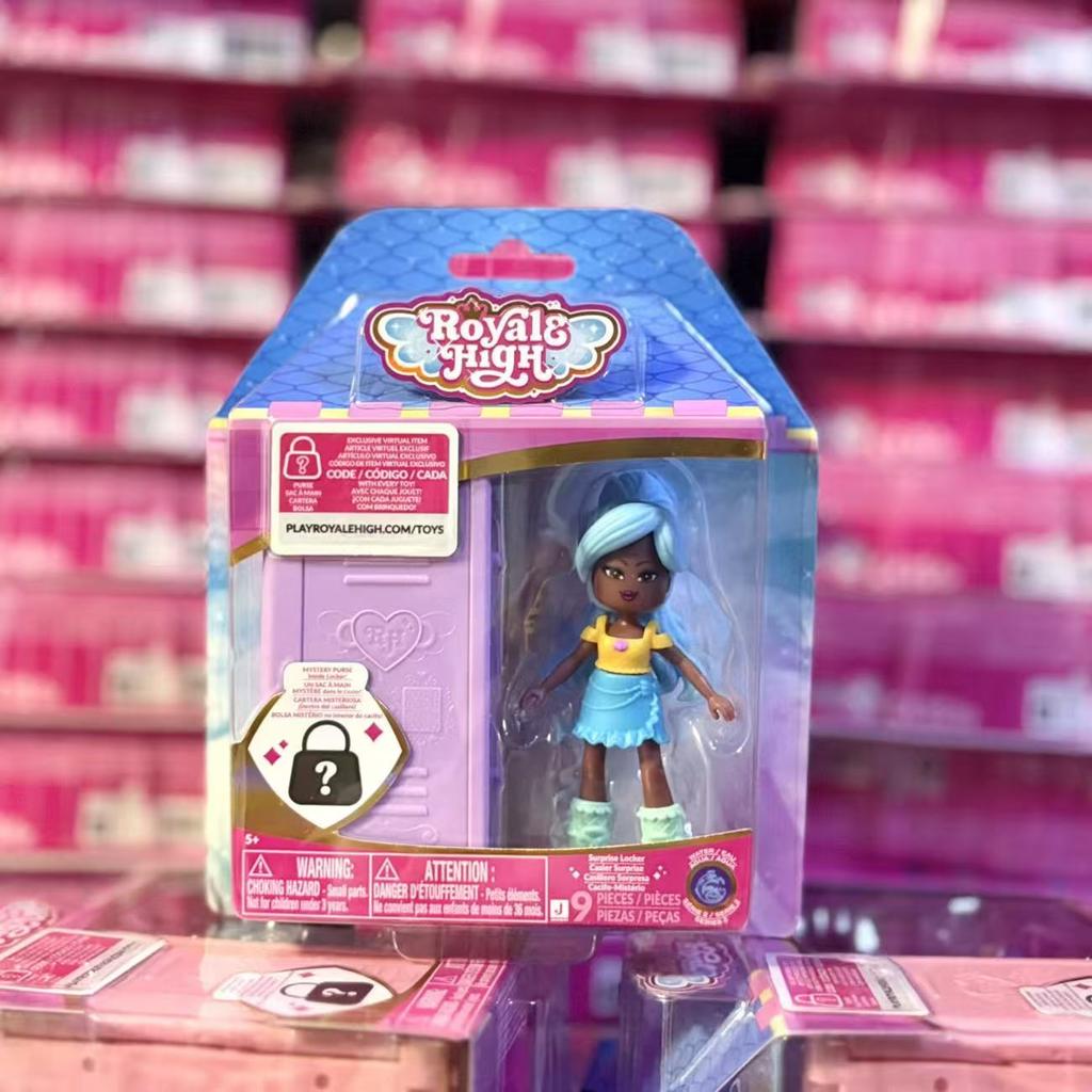 Spot Genuine Royale High Action Figure Fashion Game Dlc Code Toy Set Gift Collection