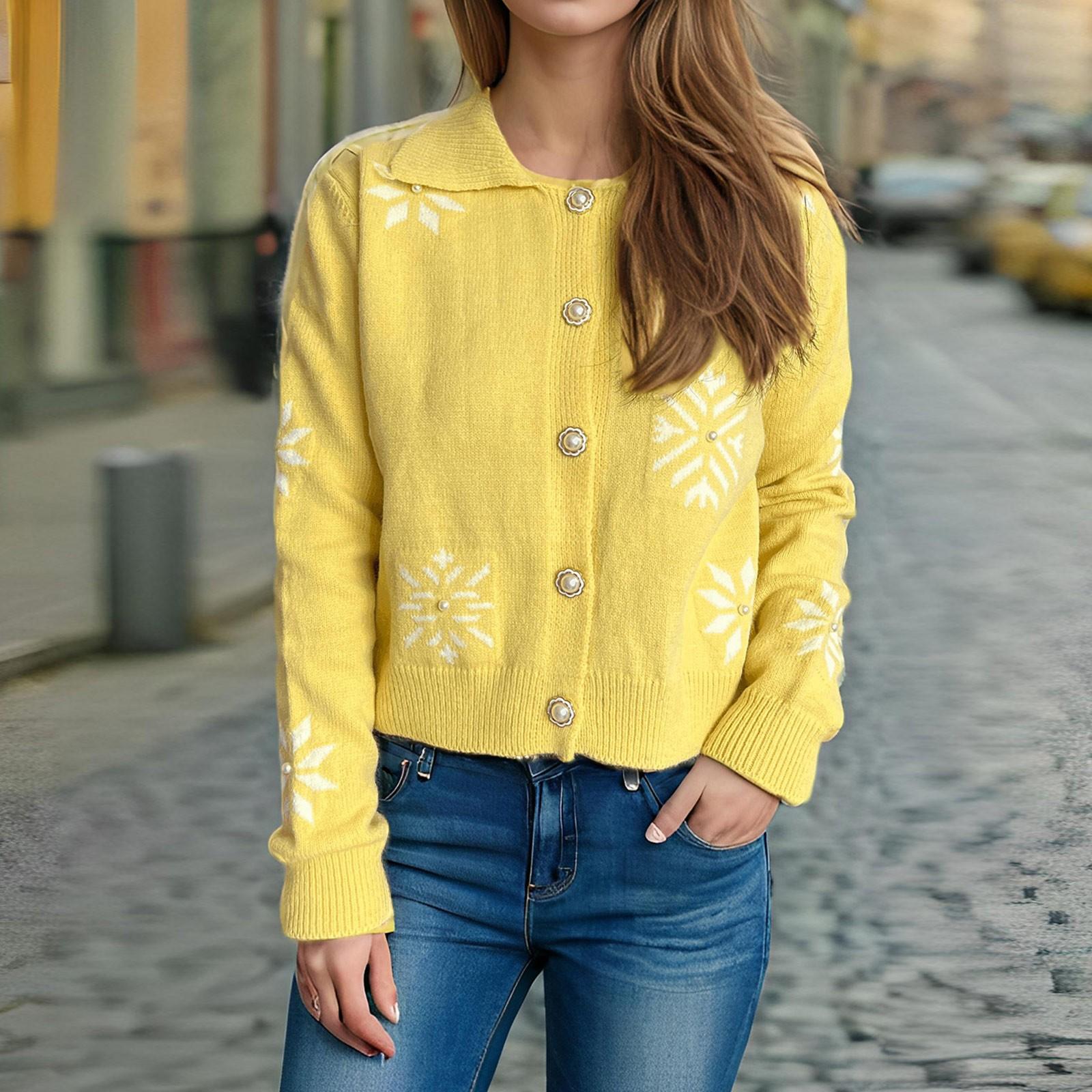 

Осенне-зимний вязаный кардиган с бисером для женщин со снежинками на лацканах, свежий и милый стиль, мягкие и липкие длинные рукава, универсальный свитер S жёлтый