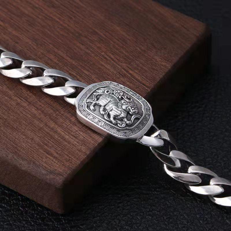 New Retro Bracelet Men's Auspicious Beast Unicorn Buckle Wide Version Atmospheric Jewelry Accessories