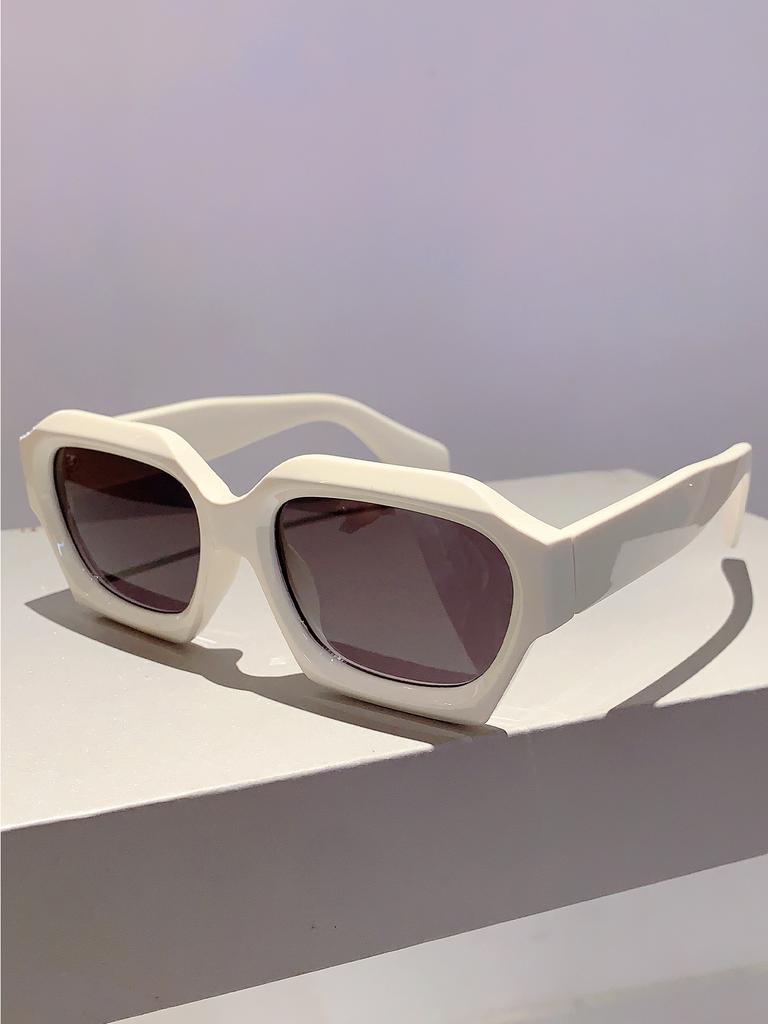 Oversized Square Shape Sunglasses New Stylish Vintage Outdoor Shades Trendy Brand Designer UV400 Women Eyewear