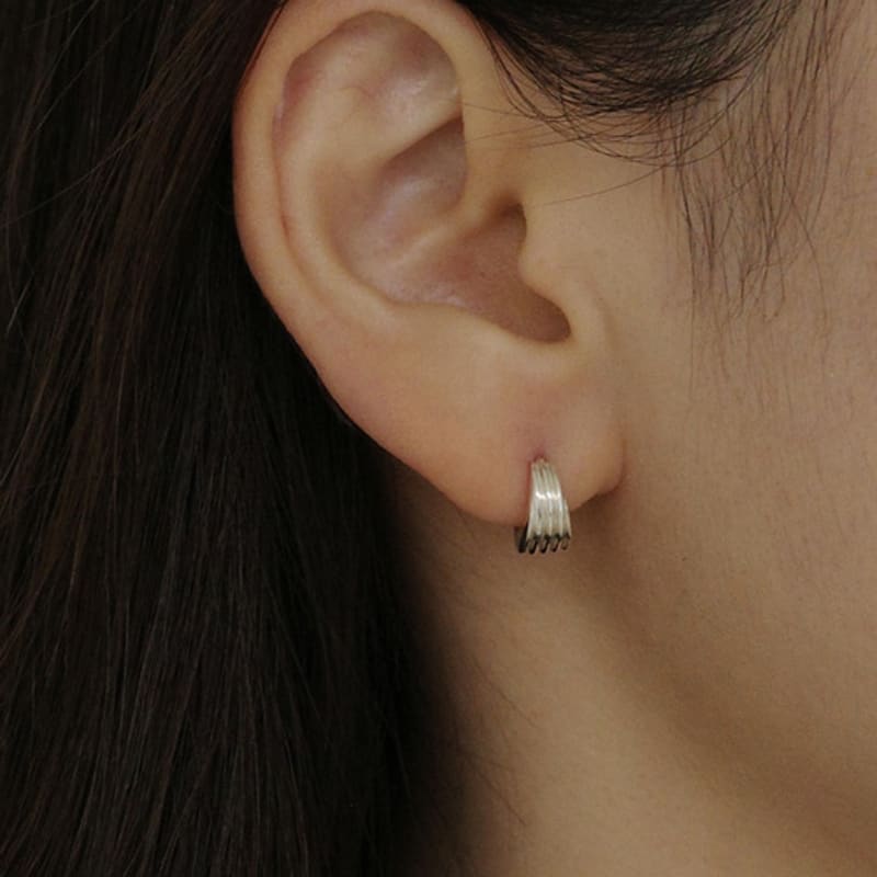 Swim In the Soop Lobe Earrings