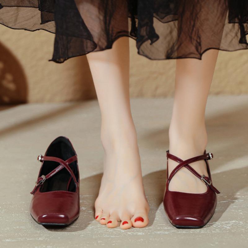 French Cross Strap Mid-heeled Shoes Small Square Toe Retro Women's Shoes Thick Heel Shallow Mouth High Heels