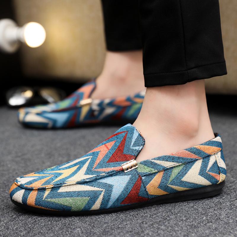 Mode Mode Herren Freizeitschuhe Luxusmarke Herren Slipper Atmungsaktiv Komfort Slip-on Herren Fahrschuhe Leichtgewichtige Bequemschuhe Mokassins