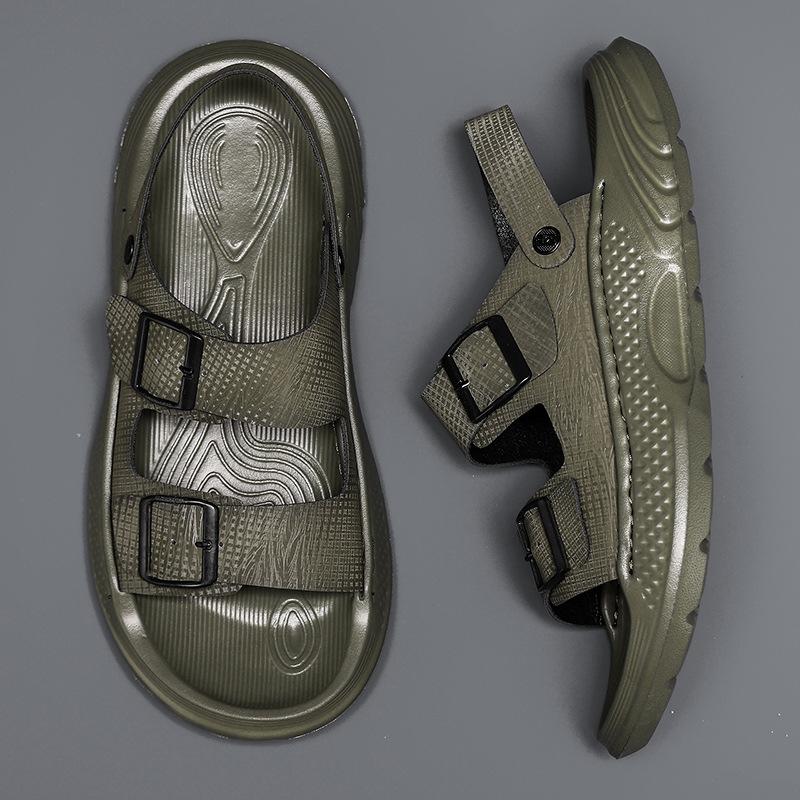 

Men s shoes 2025 summer new wear breathable beach platform men s trend ultra-light stepping on shit feeling cool slippers 44 зелёный