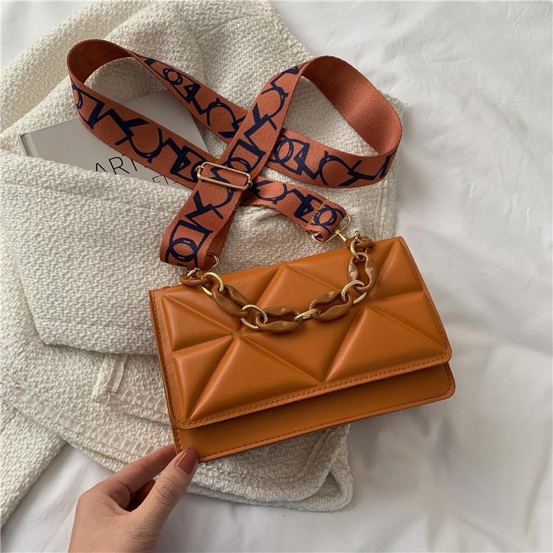 High-end Texture Classic Solid Color Shoulder Bag for Women Ins Niche Cross-body Bag Fashionable Small Square Bag