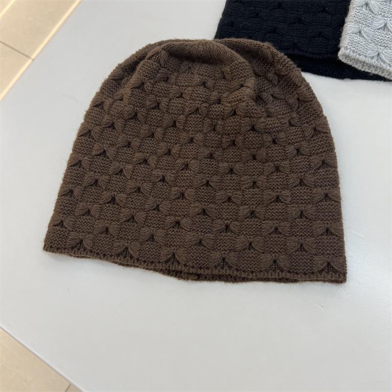 Elegant literary and artistic autumn and winter new cashmere hat hollow knitted wool hat warm bag head ear protection hat tide confinement hat