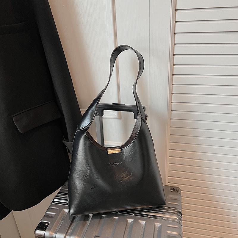 Premium retro bag women's new autumn and winter fashion shoulder bag large capacity commuter tote bag