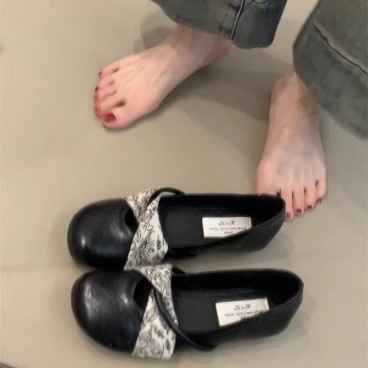 French Soft-soled Round-headed Ballet Single Shoes Women's 2025 Spring and Autumn New Flat-soled Mary Jane Shoes Versatile Evening Doudou Shoes