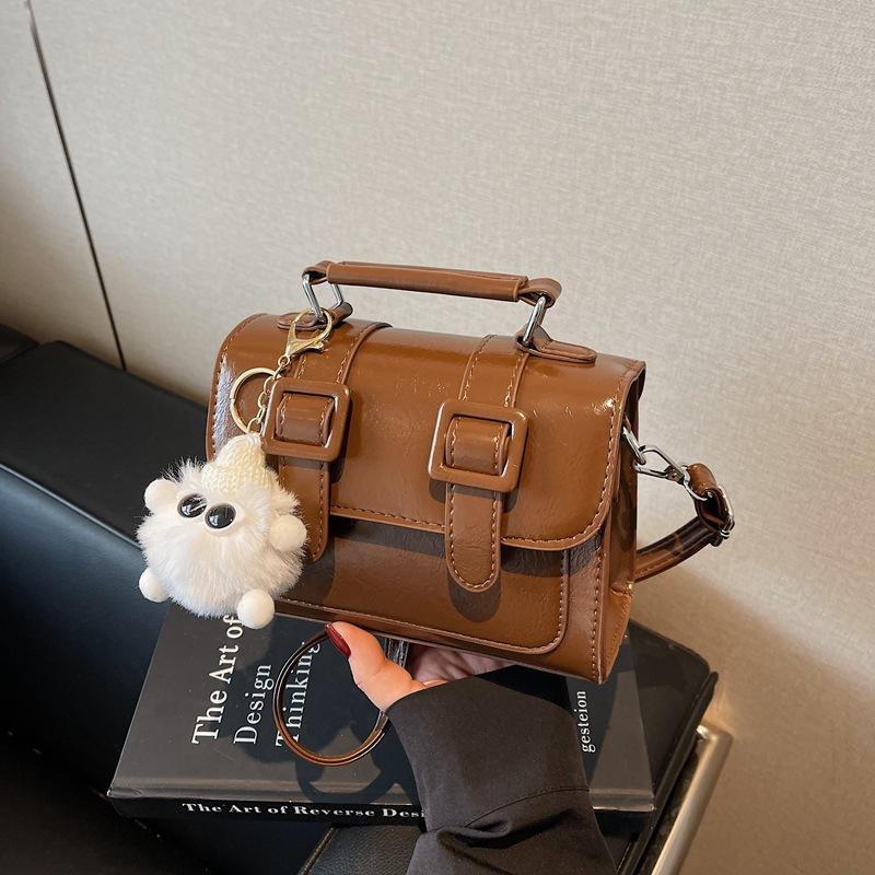 Bag women's fashion retro shoulder messenger bag new fashion contrasting color commuter portable small square bag