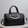 Fashionable Ladies Handbag PU Leather Polyester Lining Zipper Closure Shoulder Bag Essential for Commuting Day Crossbody Bags