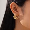 Salircon Vintage Unregelmäßige Verdrehte Metallstecker-Ohrringe Damen Übertreiben Punk Hohl Aus Piercing-Ohrringe Mode Schmuck Neu
