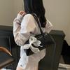 Premium Texture Portable Underarm Bag Women'S Trend Shoulder Bag Simple Casual Commuter Bag