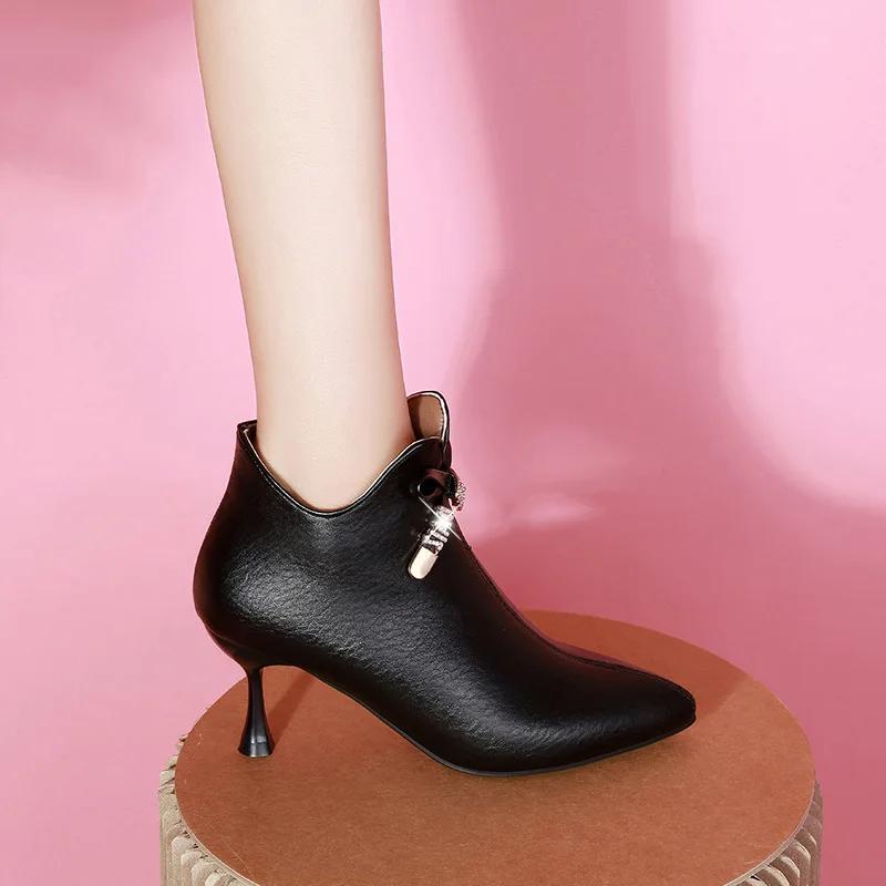 Fashion New Women's Short Boots with Pointed Stiletto High Heels Fashionable Casual Boots with Side Zipper Trendy Black Fashion Boots