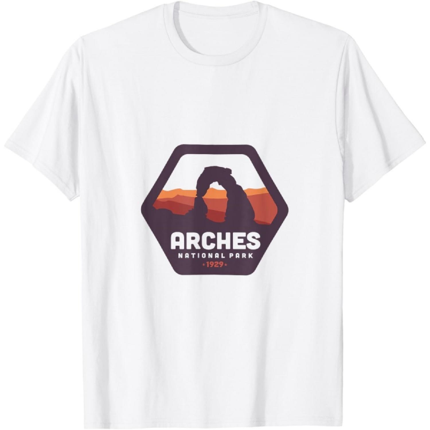 Arches National Park T-Shirt T-Shirt S
