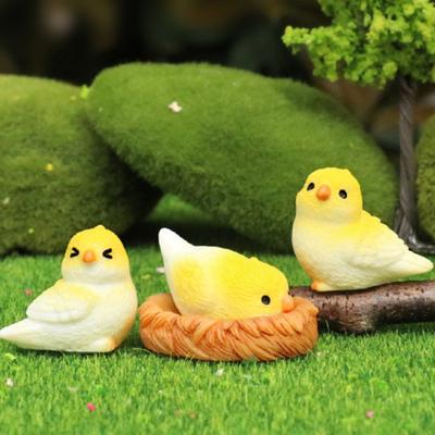 Miniature Parrot Figurine Mini Bird Resin Statue Realistic Animal Ornament Dollhouse Fairy Garden Micro Landscape Decoration