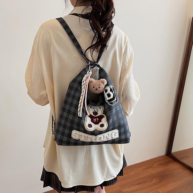 New Fashion Casual Large Capacity Backpack Cartoon Embroidered Shoulder Bag