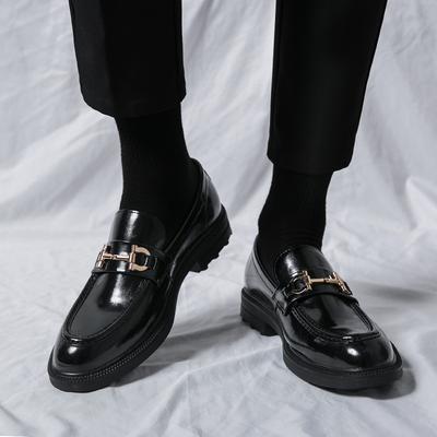 Factory Direct Sales Large Size One Pedal Size 38-46 Foot Cover Men's Leather Shoes Business Bright Leather Hair Stylist Men's Shoes