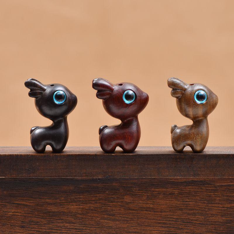 Sandalwood Deer Car Pendant: Cute Rearview Mirror Ornament for Men & Women