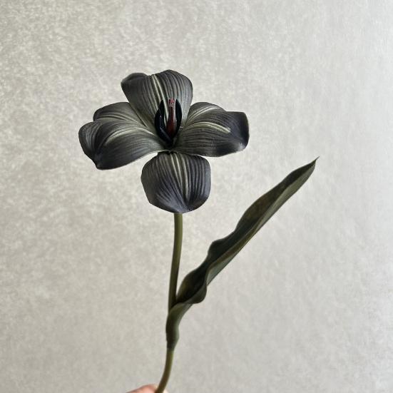 Artificial Flower 17 Inch Long Stem Faux Silk Blooming Tulip Flower for Vase Floral Arrangement Spring Home Table Kitchen Centerpiece