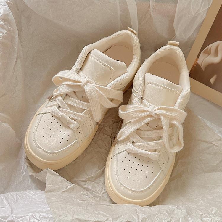 Board-Schuhe Frühling und Herbst neue Plateau Nischen Brot-Schuhe Freizeit-Sportschuhe