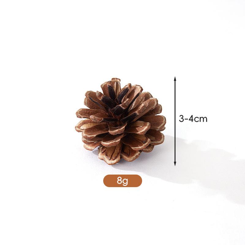 Conuri de Pin pentru Decorațiuni de Crăciun 1-18CM: Figurine creative și accesorii pentru fotografie