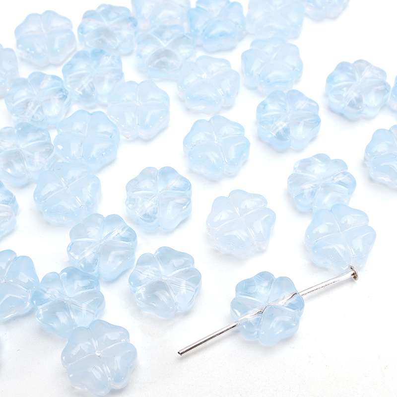 20 adet/torba 10mm cam çiçek boncuk Charm ara parça boncuk küpe kolye DIY takı yapımı
