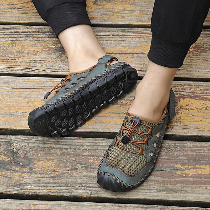 Mens Genuine Leather Sandals  Closed Toe Sandals Hand-stitched Summer Men Sandals Breathable Outdoor Men Beach Sandals