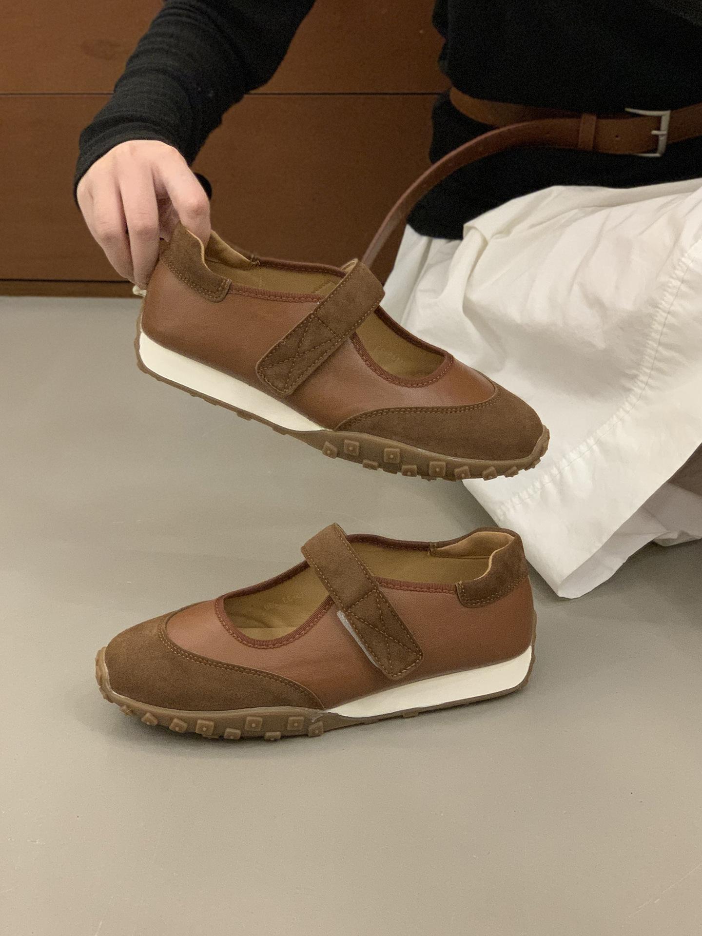 

Heel height 2.5cm~ Retro round head Velcro Mary Jane shoes women s 2025 autumn soft-soled casual ballet platform single shoes 40
