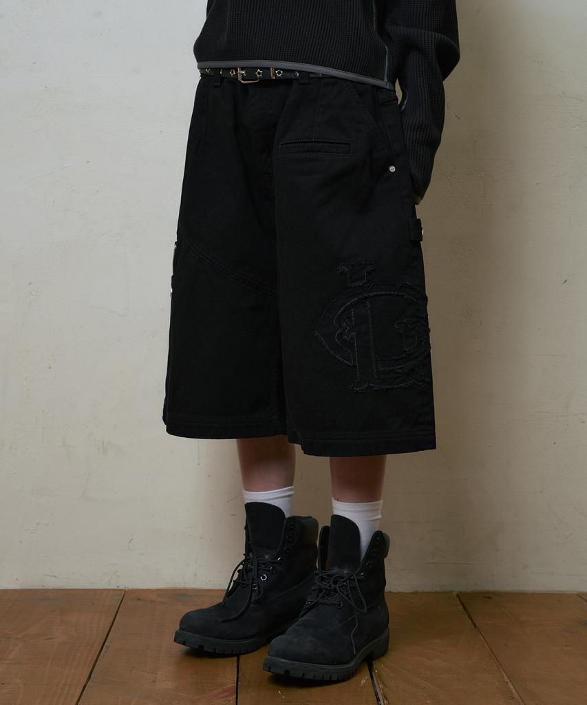Lujeoseukeulleob Lc Logo Applique Bermuda Cotton Pants Black