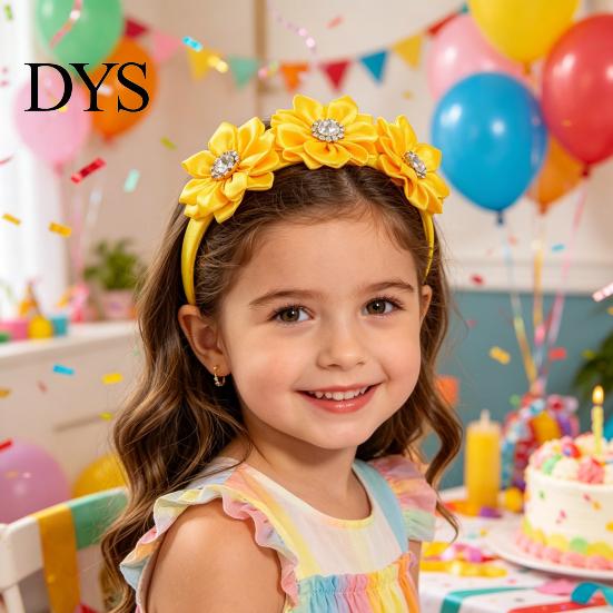 Flower Headband Princess Rhinestone Inlaid Multi-Petal 3D Flowers Lightweight Comfortable Hair Hoop Girls Party Accessory Transparent Plastic