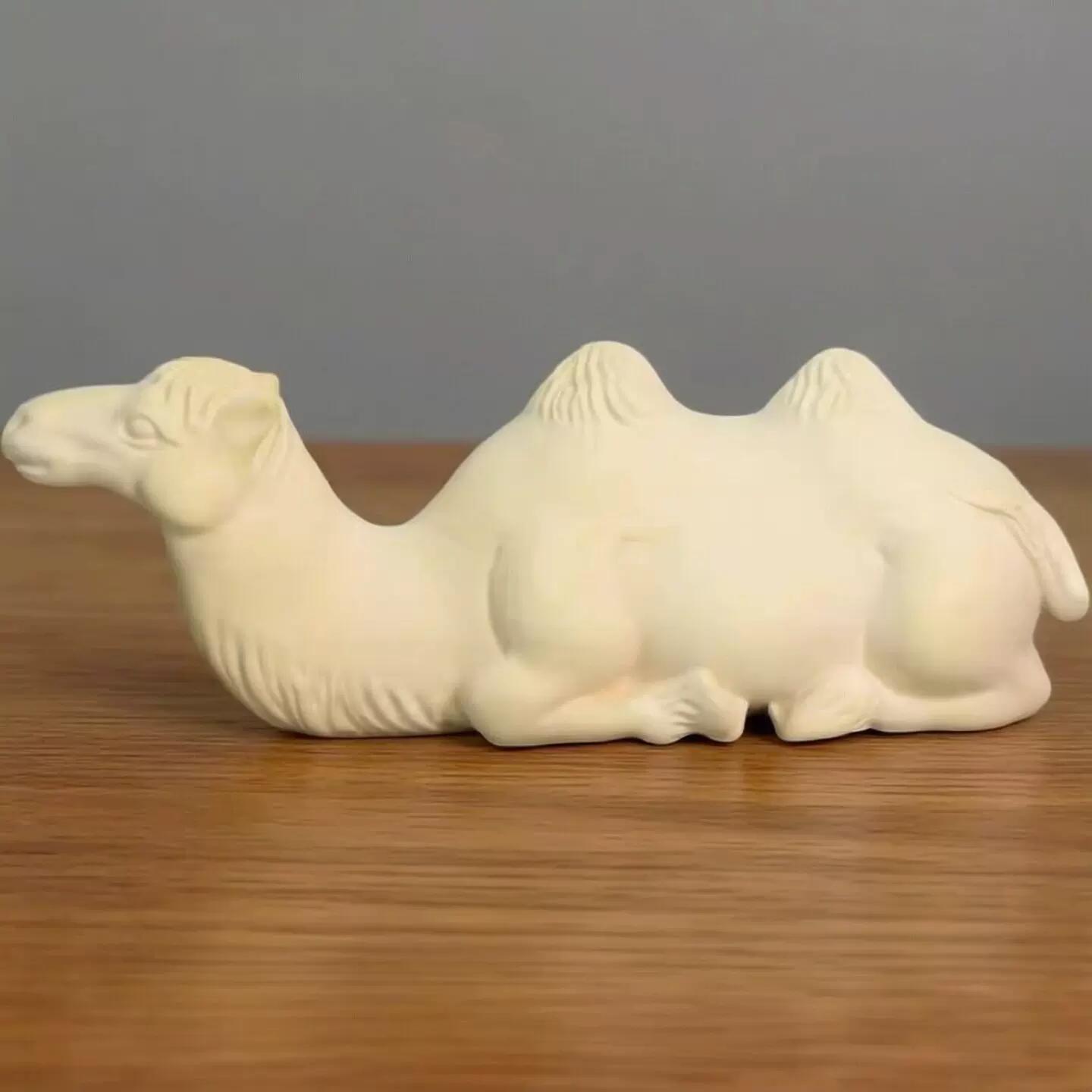 

Natural boxwood, camel, creative carving, desktop gift Chinese Wood Carving Wood Statue Wood Figurine Wood Sculpture Wood Hand Carved Wood