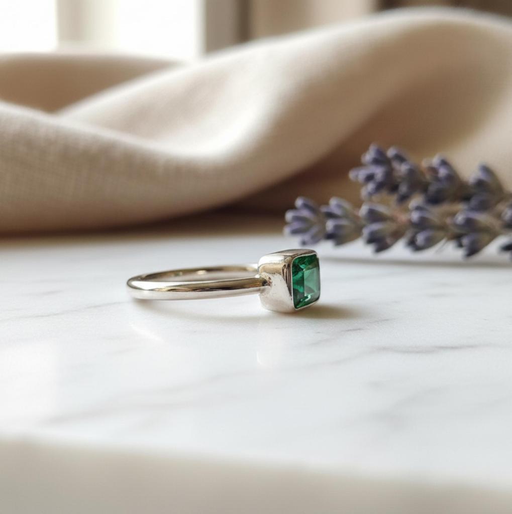 Minimalist Emerald Ring, Boho Statement Ring, Handmade Jewelry, 925 Solid Sterling Silver, Green Gemstone, Emerald Cut Shape, Gift for Women