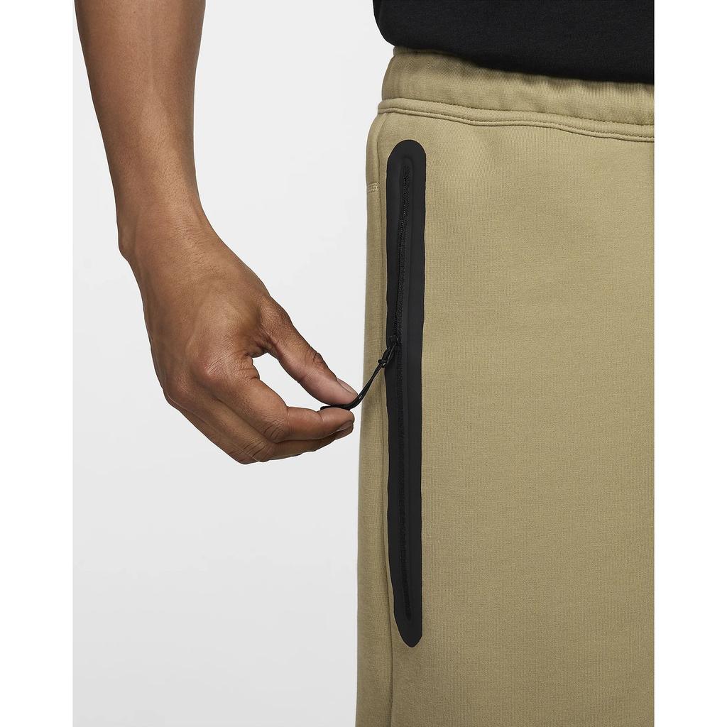 Nike Sportswear Tech Fleece Solid Color Brand Logo Embroidery Outdoor Sports Elastic Waist Mid Rise Five Point Casual Shorts Men Shorts FB8171-276