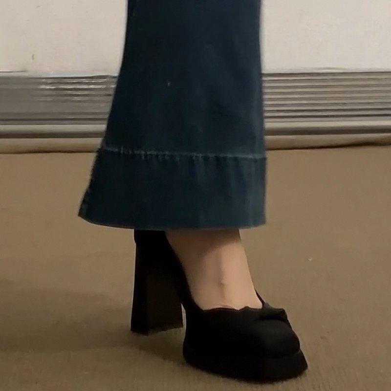 

First encounter season thick heel high heels waterproof table bow huge good-looking single shoes 40 чорний