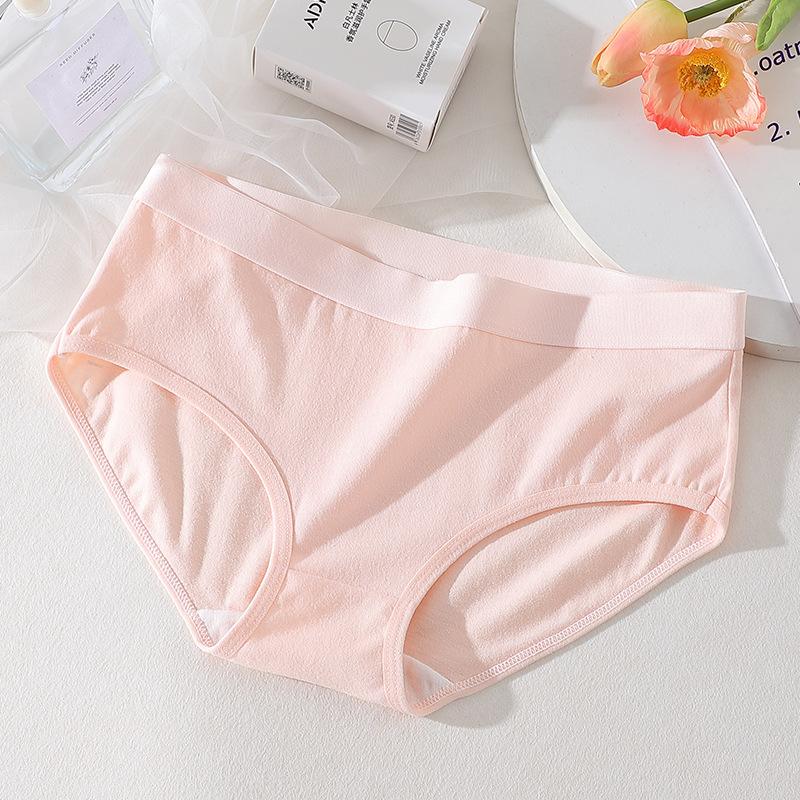 Ladies Spring and Summer Simple Pure Color Full Cotton Crotch Waist Triangle Briefs