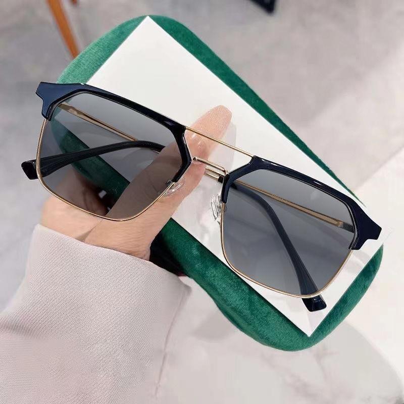 Fashion Men's Near Sight Sunglasses Women Popular Square Frame Myopia Eyeglasses Travel Outdoor Vacation Anti-UV Sun Glasses