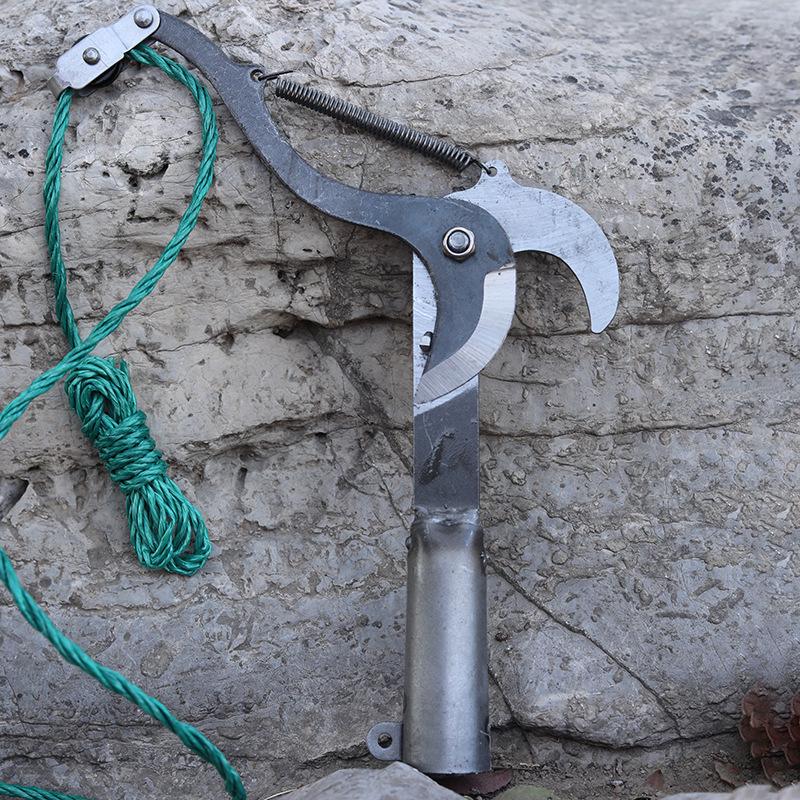 

High-Altitude Black Pruning Shears with Rope Pulley, Clip for Fruit Picking and Branch Trimming