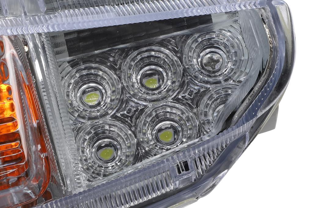 مجموعة مصابيح إشارة انعطاف LED بعدسة شفافة ومصباح تشغيل نهاري من سلسلة تويوتا بريوس 30 يسار ويمين لتويوتا بريوس ZVW30 مواصفات أمريكية متأخرة نوع أصلي